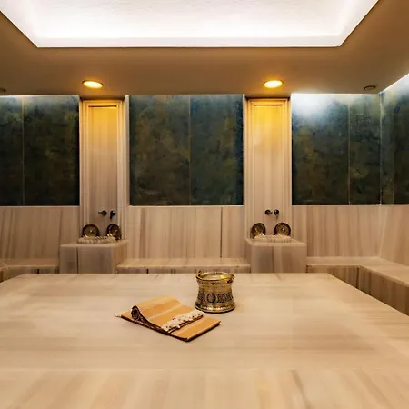 Suum & - Adult Only Hotel *